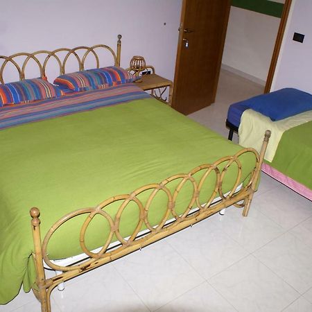 Bed and Breakfast People à Castorano Extérieur photo