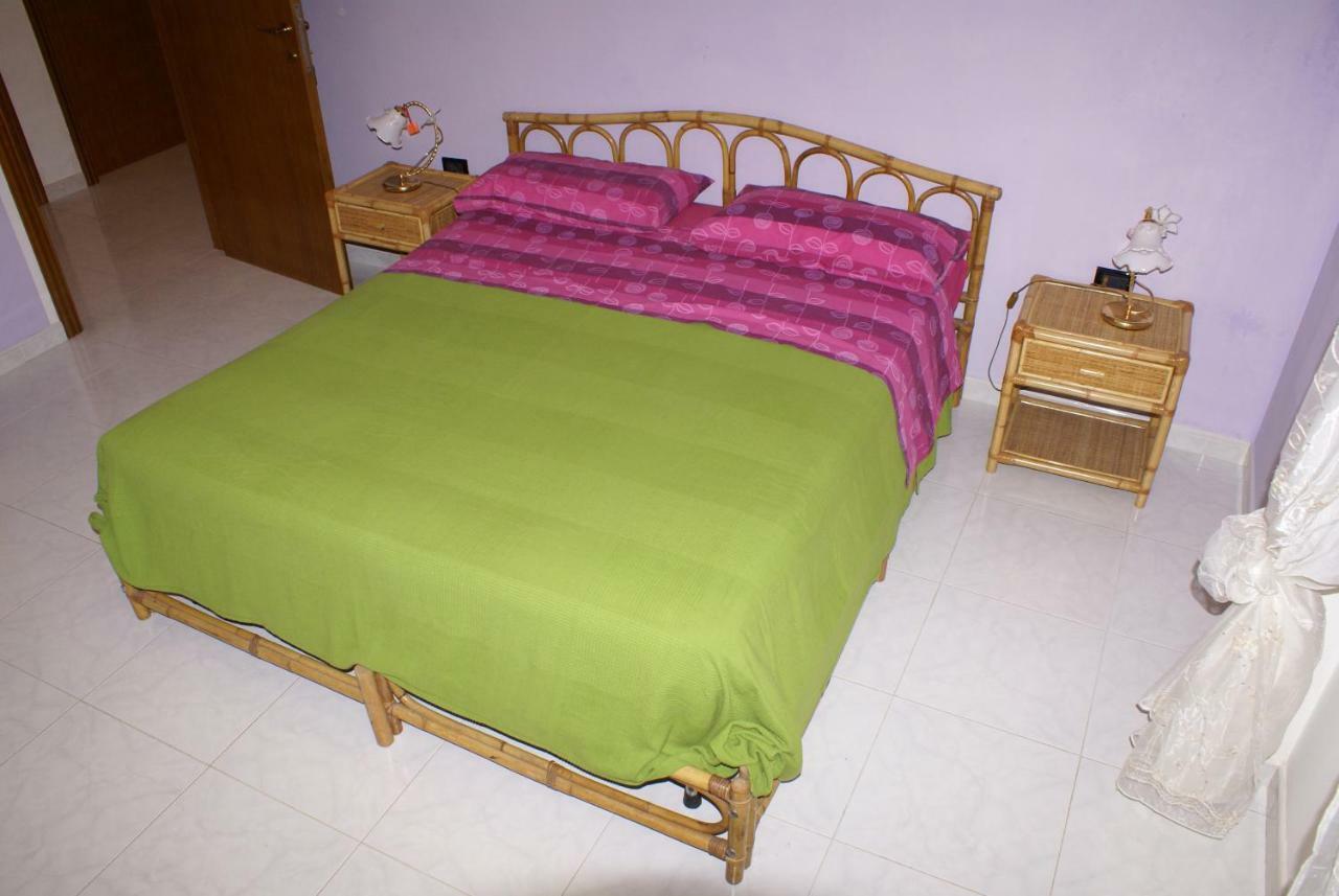 Bed and Breakfast People à Castorano Extérieur photo